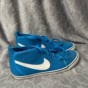 NIKE Toki Lite LTHR Women's Blue Canvas Casual-Size 7